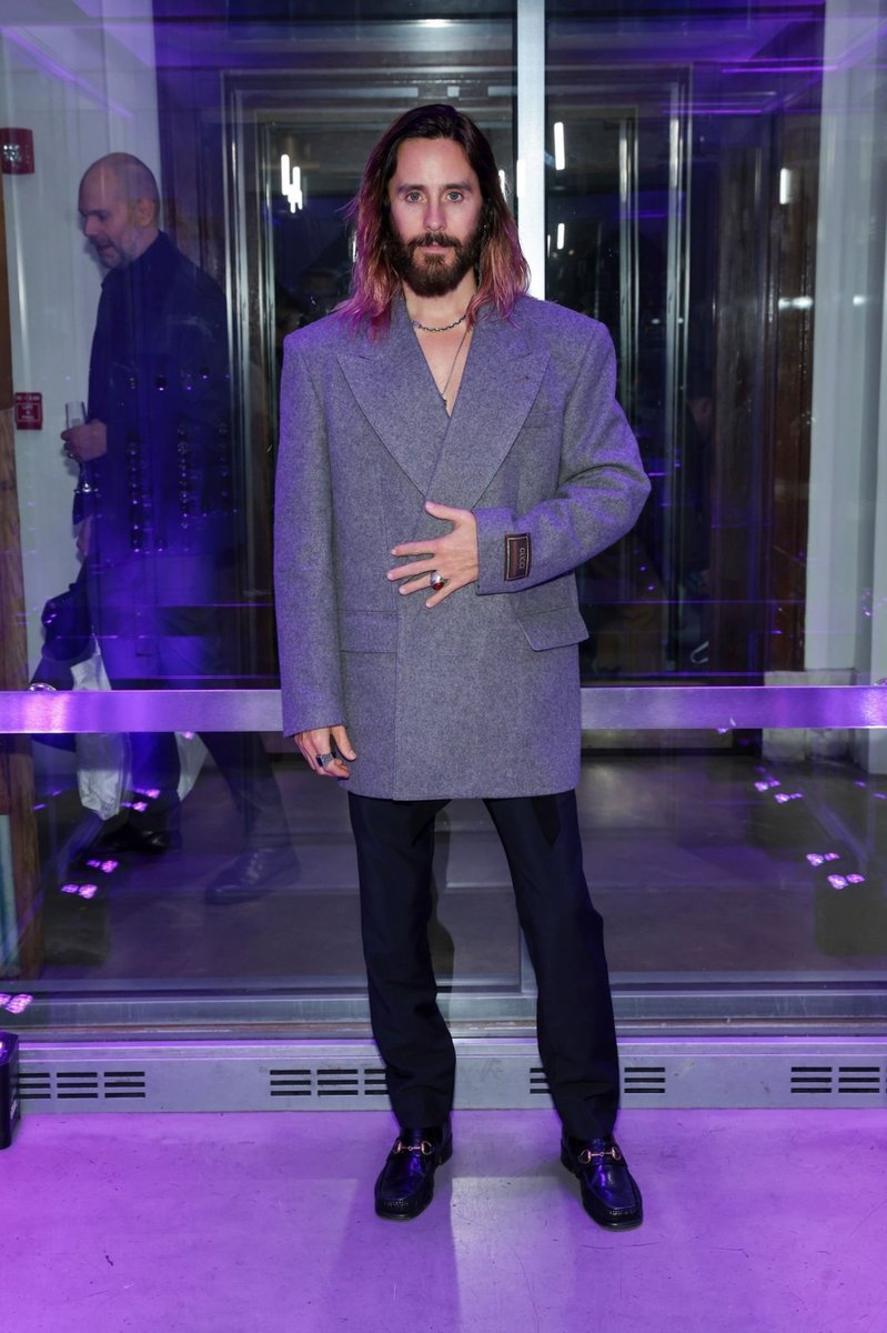 MorbyLeto's tweet photo. Jared Leto at Dover Street Market introducing his new skincare brand Twentynine Palms in NY 💜 (Oct 19, 2022) https://t.co/mE3183tFKJ