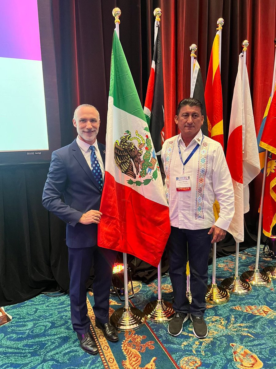 JosAlfredoCont6's tweet photo. #Bacalar seguirá cruzando fronteras y fortaleciéndonos ante los ojos del mundo.
Dignamente estamos presentes en la Feria Internacional de Cultura y Comercio de Florida #FITCE Expo 2022.
Uno de nuestros objetivos es impulsar al municipio como destino turístico internacional 1/2 https://t.co/3w12MMzCrc