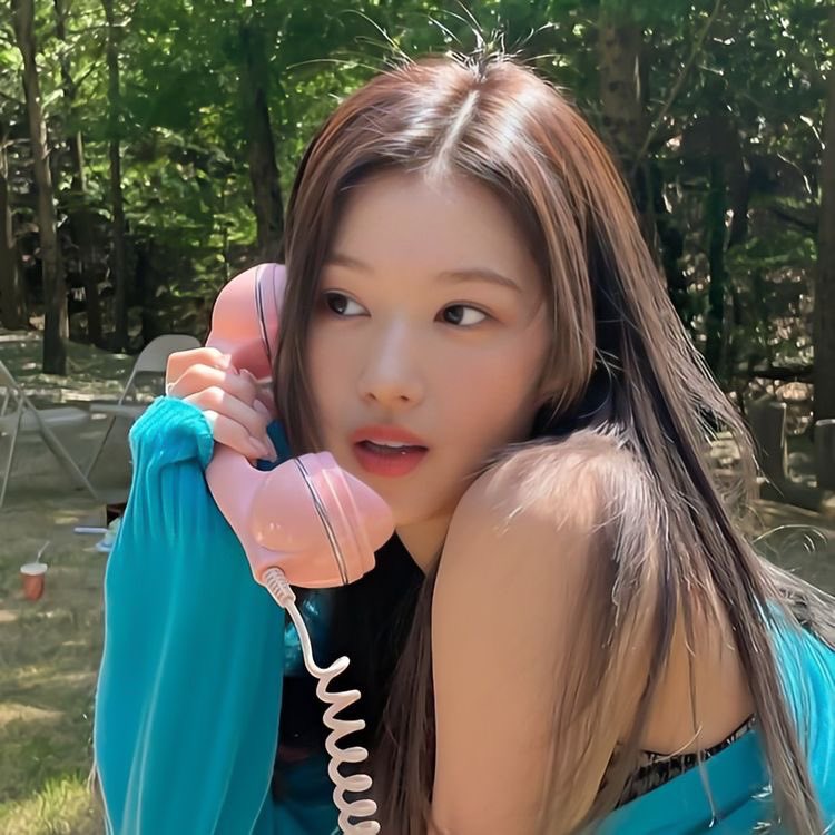 hello bffs ! ill be moving to a stan account since i stopped selling na i still want to interact with u guys so here is the un :: <a href="/khaerinkki/">j ⚽️</a> 💗