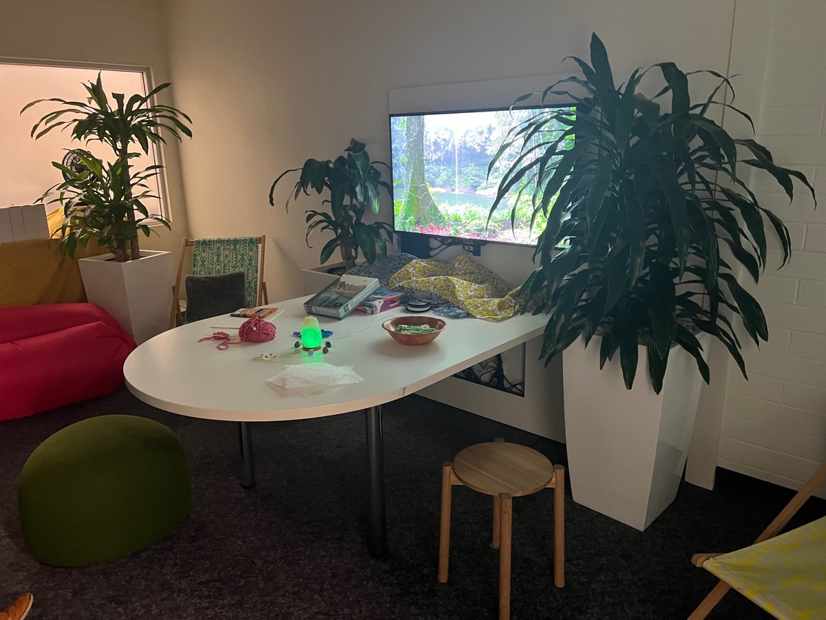 FlindersLib's tweet photo. Staff have been exploring all things User Experience with the incredible @andypriestner this week! We've prototyped some exciting user-centred designs and can't wait to continue working on new and innovative ways to improve our services for everyone. #UX #UXlibraries #UXlibs https://t.co/Bt0rkQazgi