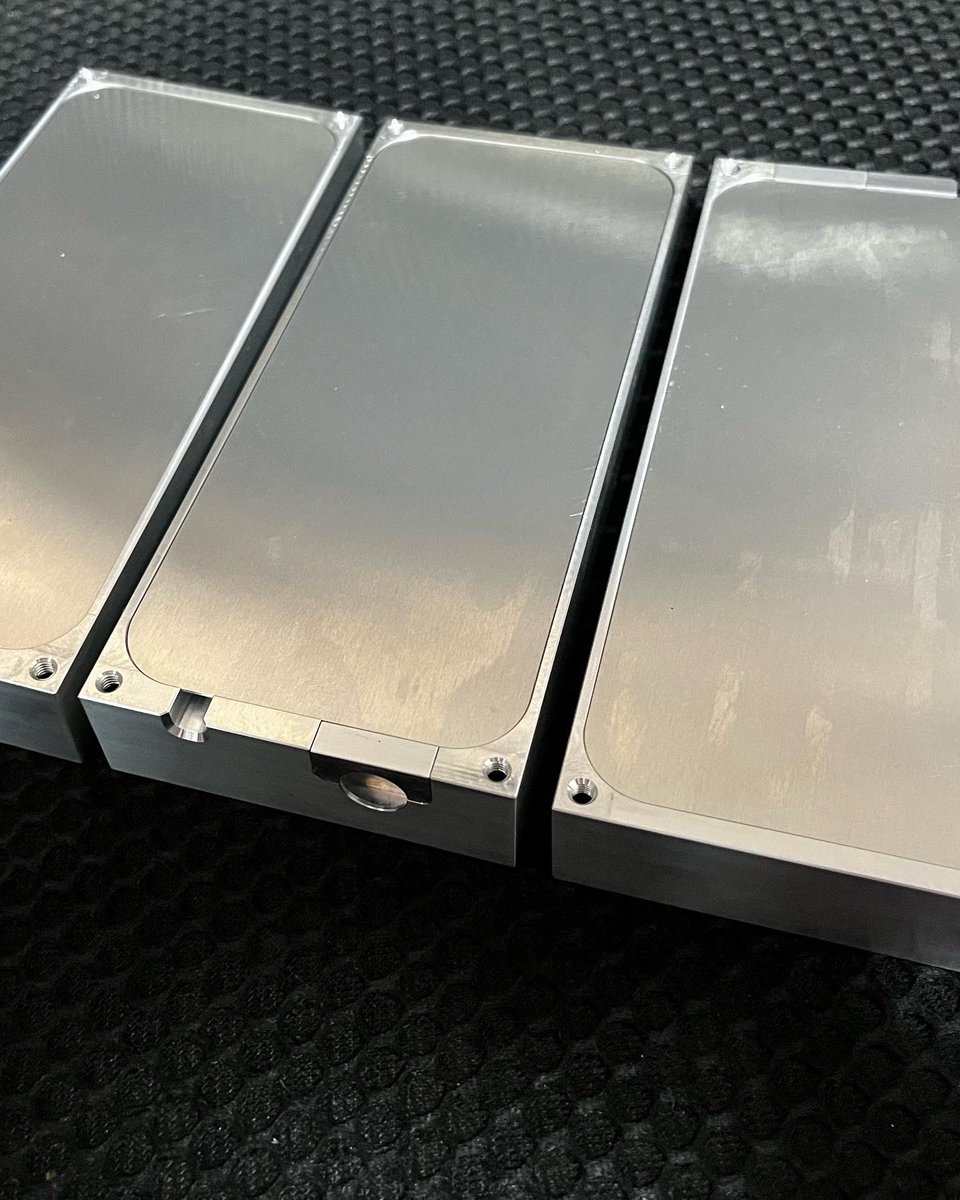 JimwellCo's tweet photo. Are you looking for custom metal components?
Any RFQ or enquiry please send email to the company, thank you.
JimWell Precision offer high qualitative and super service for each of our customers.
https://t.co/D3WHTidf1o
#cncmachining
#millingparts 
#cncmill
#machinist
#customCNC https://t.co/vvaWAcMom6