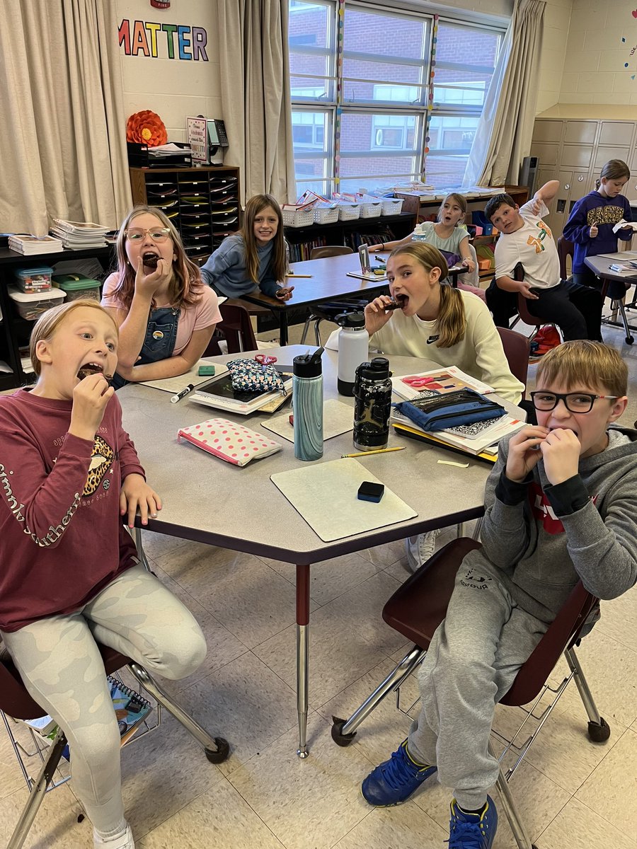 MrsTaylor1721's tweet photo. What’s the best way to introduce fractions and sharing equally, especially when the investigation activity involves using post-it nots for fake brownies? Bring in real brownies to capture their attention even more of course! https://t.co/SIybcCLVTk