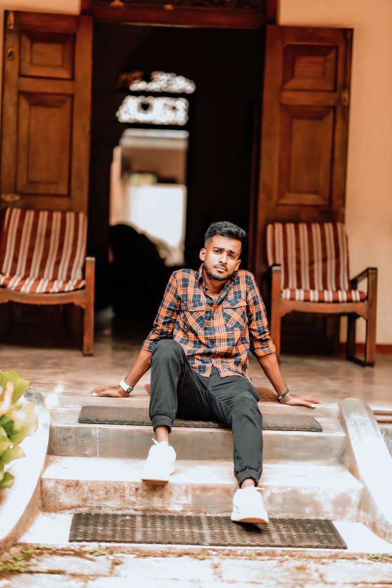 chamujith_c's tweet photo. Happy Birthday To Me👑️🎂❤️🤗

#chamujithkumarasinghe #chamujith #chamu #chamujithkumatasinghebirthday https://t.co/S2MZ5hmavh