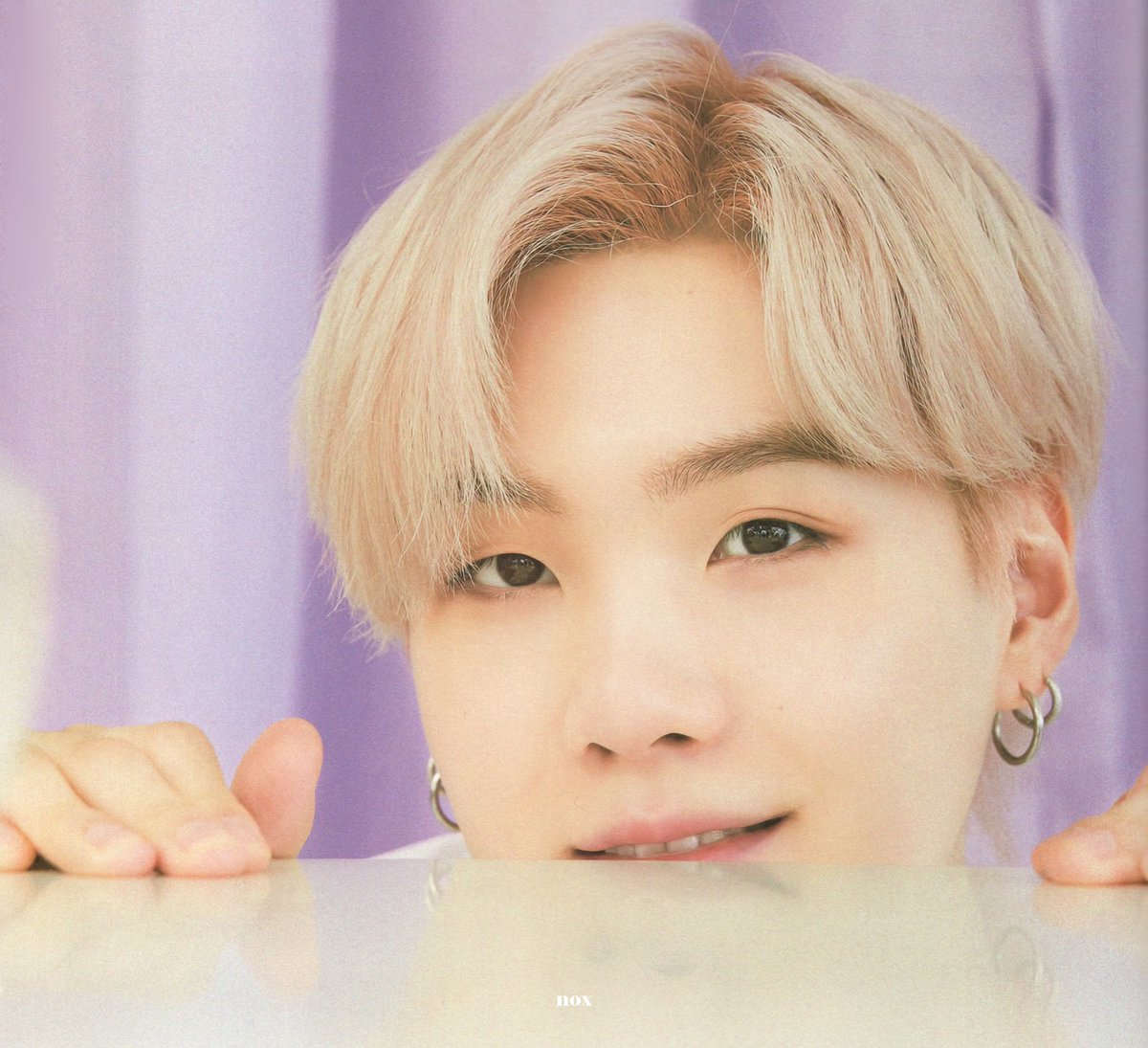 — Fotos de #SUGA para ARMY JAPAN MAGAZINE, Volumen 10.

(+) fotos abajo, cr.Vmin_951210
I'm voting for <a href="/BTS_twt/">방탄소년단</a> for Favorite Pop Duo or Group at the #AMAs