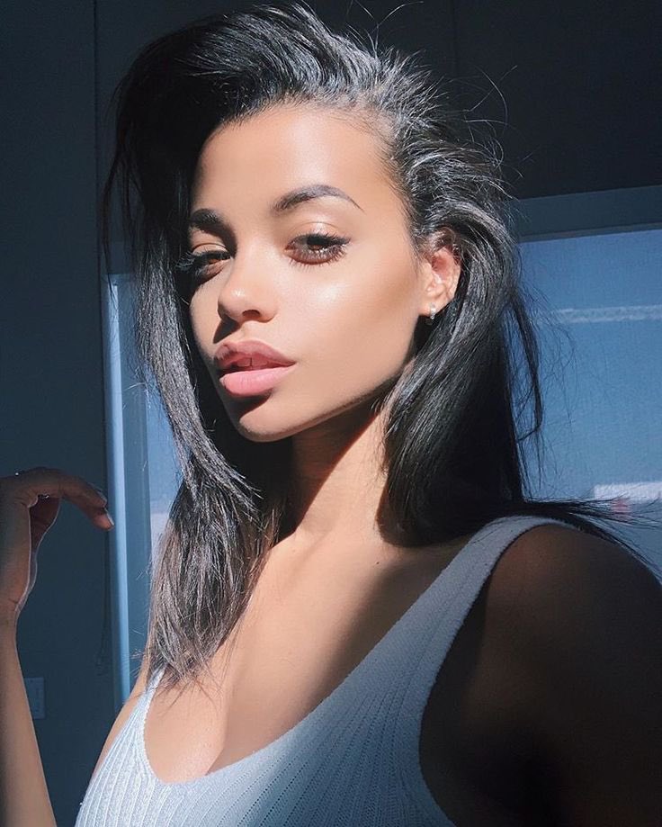JonnyLeTran5's tweet photo. Blessing your timeline with Ella Balinska 😍 #EllaBalinska #CharlesAngels #ResidentEvilNetflix #TheAthena #RunSweetheartRun #MidsomerMurders #Casualty #beautiful https://t.co/sqqJTXvlHm