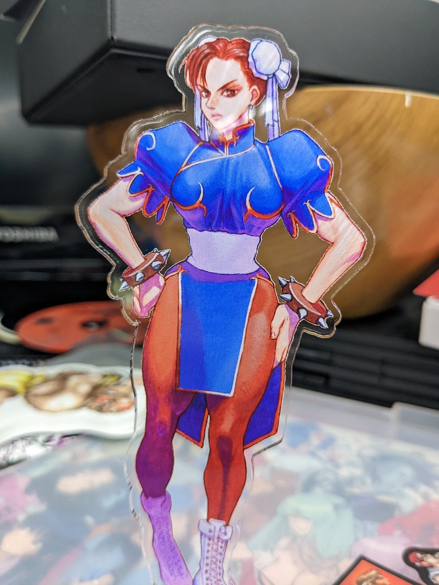 春麗(チュン・リー) 「すごく良い感じです!アクリルスタンド。#大阪SF展 … 」|TAKA-nakayamaのイラスト