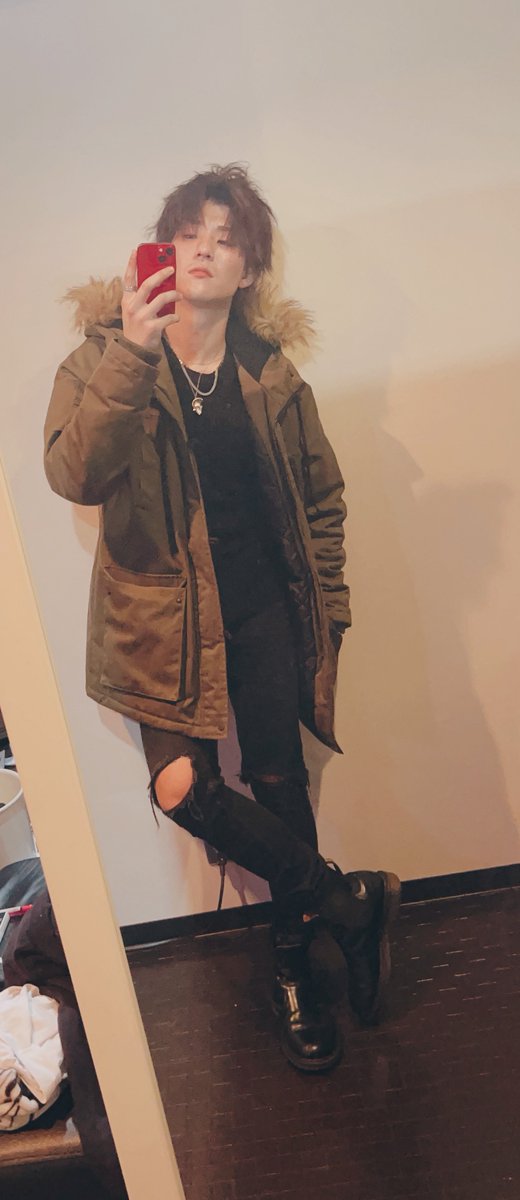 otani_yusuke's tweet photo. やぱキャバ嬢無理(定期)

自分にゾッコンだと自惚れ、モテ男ということに錯覚し、ドヤって余裕こいてたら、実はめちゃくちゃ自分がキャバ嬢にゾッコンな事に気づいて弾丸で守備表示にシフトしようとした瞬間にポイ捨てされて、予想以上の時間とお金の浪費にメンタルに効果抜群のダメージを負った。 https://t.co/h3RVQTYTPy