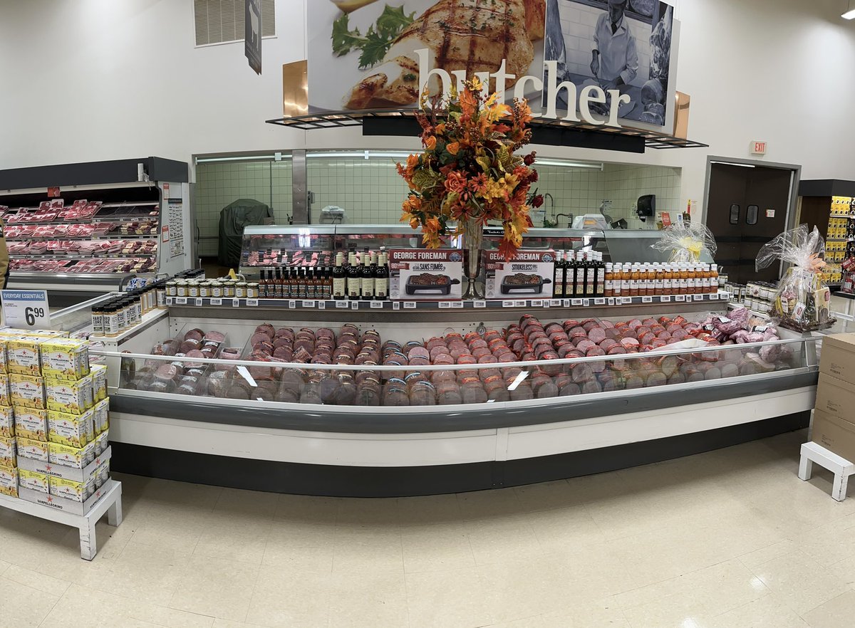 kaydubbya's tweet photo. great hamoramic shot from the grocery store tonight https://t.co/72zOnOSBPH