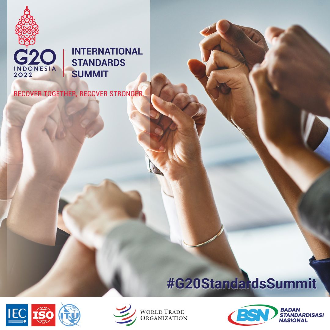 📣 𝐇𝐀𝐏𝐏𝐄𝐍𝐈𝐍𝐆 𝐍𝐎𝐖!!
🌎  Join us for the #G20StandardsSummit!  
We have 4 sessions covering #Health, #DigitalTransformation, #Energy, #SDGs and reaching #NetZero. 
Follow us as we live-tweet from👇 x.com/StandardsSummit   

<a href="/IECStandards/">IEC</a> <a href="/ITU/">Int’l Telecommunication Union</a>