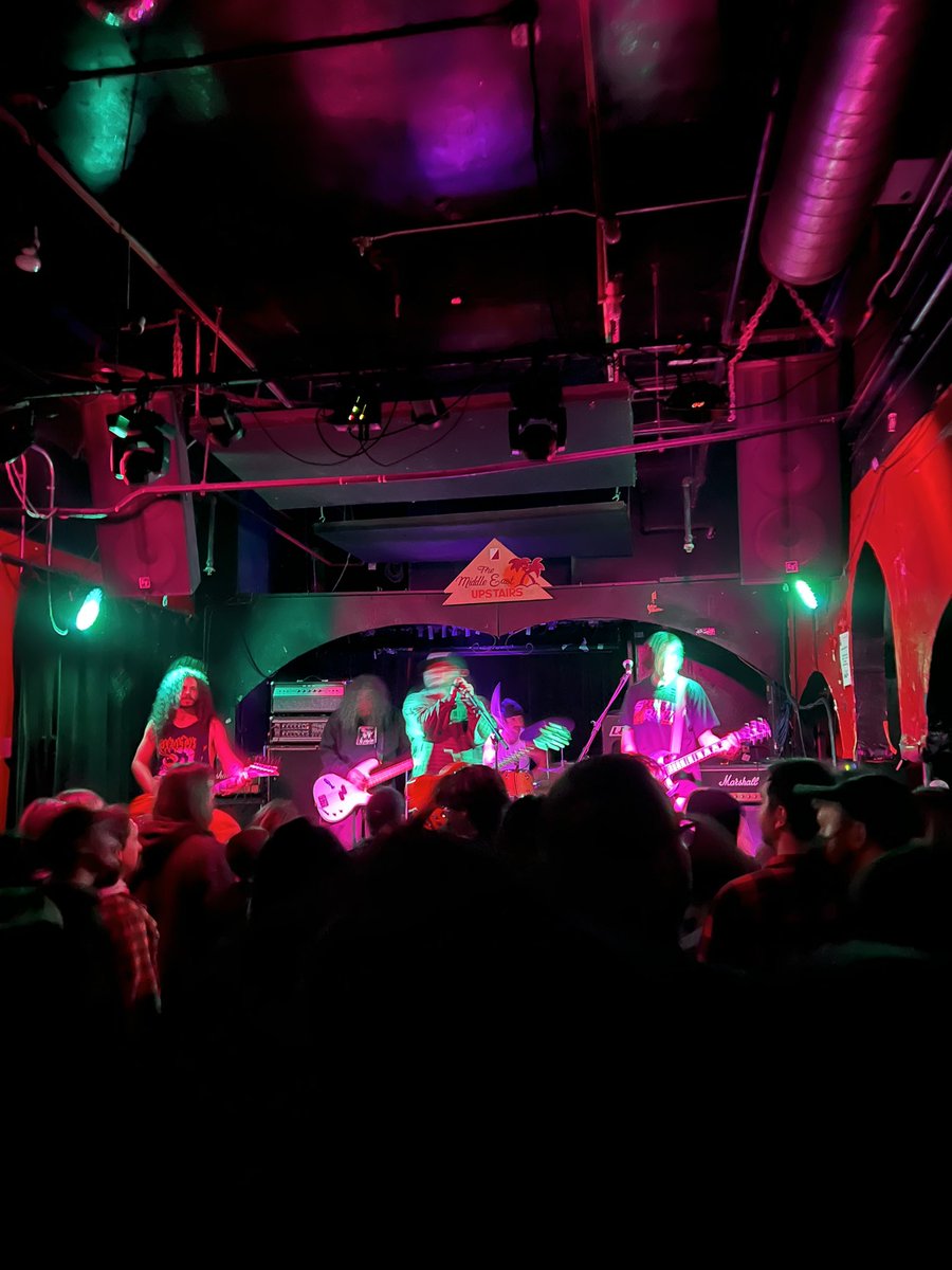 mrak203's tweet photo. Narrow Head in Boston! Middle East Club https://t.co/tv3Kb4wq8C
