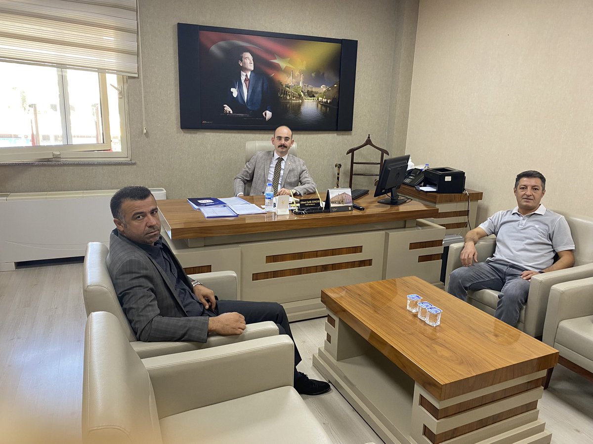 Şanlıurfa İl Milli Eğitim’den Sorumlu Şanlıurfa Vail Yardımcımız Sayın Ahmet Fatih Sungur Beyı Yönetim Kurulu Üyemiz Cemal Yazar İle Birlikte Ziyaret Ettik İlgi Ve Alakalarından Dolayı Sayın Valimize Teşekkür Ederiz
<a href="/UrfaValiligi/">T.C. ŞANLIURFA VALİLİĞİ</a> 
<a href="/valisalihayhan/">Salih AYHAN</a> 
<a href="/sanliurfammem63/">Şanlıurfa İl Milli Eğitim Müdürlüğü</a>