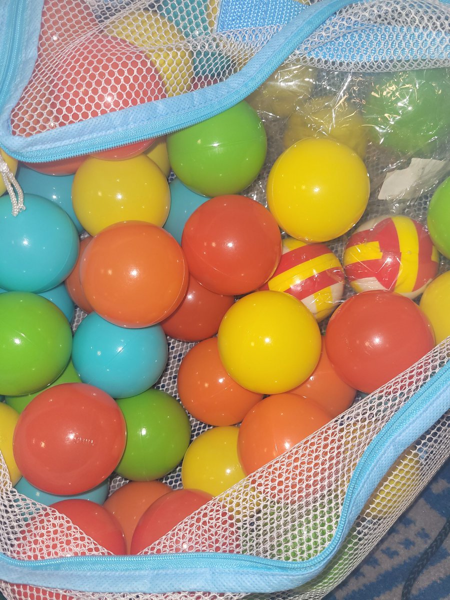 Bev Ross tweet media