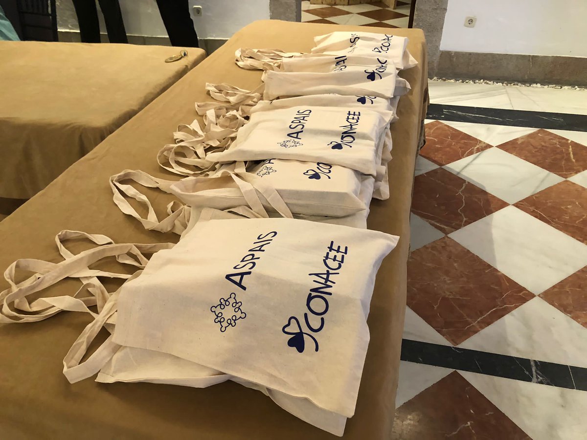CONACEE's tweet photo. ¡Arranca el #CongresoCEES2022 en Santiago!

📌Descubre el programa de trabajo completo aquí: https://t.co/jvgvT3l5GL https://t.co/BeJldPxW4K