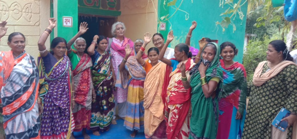 Pallivikah's tweet photo. The Gender Analysis Committee has visited OMM, Boden field and observed the gender equity in different stages of project implementation. It was facilitated by Pallivikash, Chalanpada, Nuapada https://t.co/uTvkL2oVcB