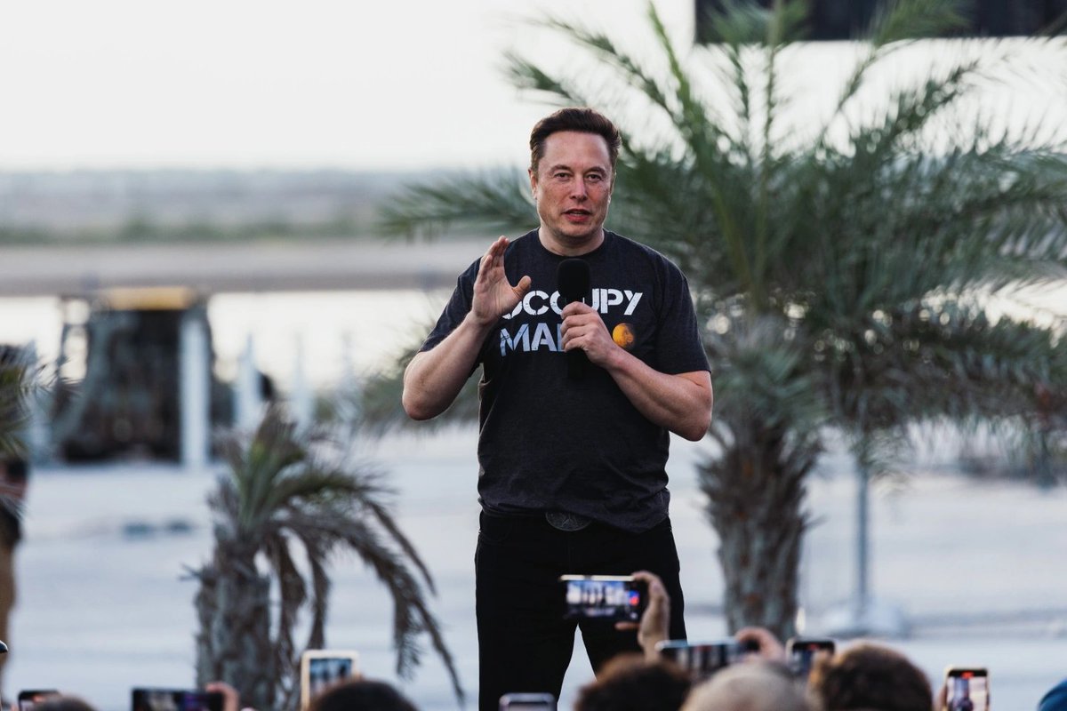 Elon Musk says a lithium shortage is holding back Tesla. His solution? Building a lithium refinery in Texas fortune.com/2022/10/19/elo…