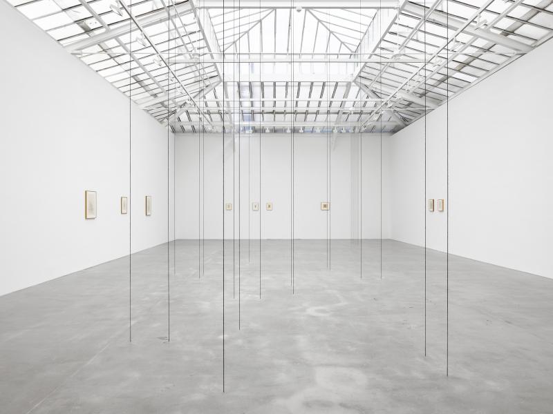 | SIGNE | La Galerie Zwirner, Albert Giacometti et Fred Sandback à Paris
Rentrée 2022 à Paris, et avec l'arrivée de Paris+ en octobre, la galerie #Zwirner crée l’événement avec le dialogue des œuvres de Giacometti et du sculpteur minimaliste Fred Sandback
urlz.fr/jysG