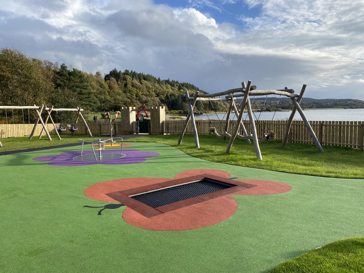 A new £200,000 playpark at Lunderston Bay in #Gourock has opened to the public and is looking ship-shape

#InverclydeChamber | #InverclydeBusiness | #DiscoverInverclyde | #InverclydeCouncil

ow.ly/nBLM50LgaVW