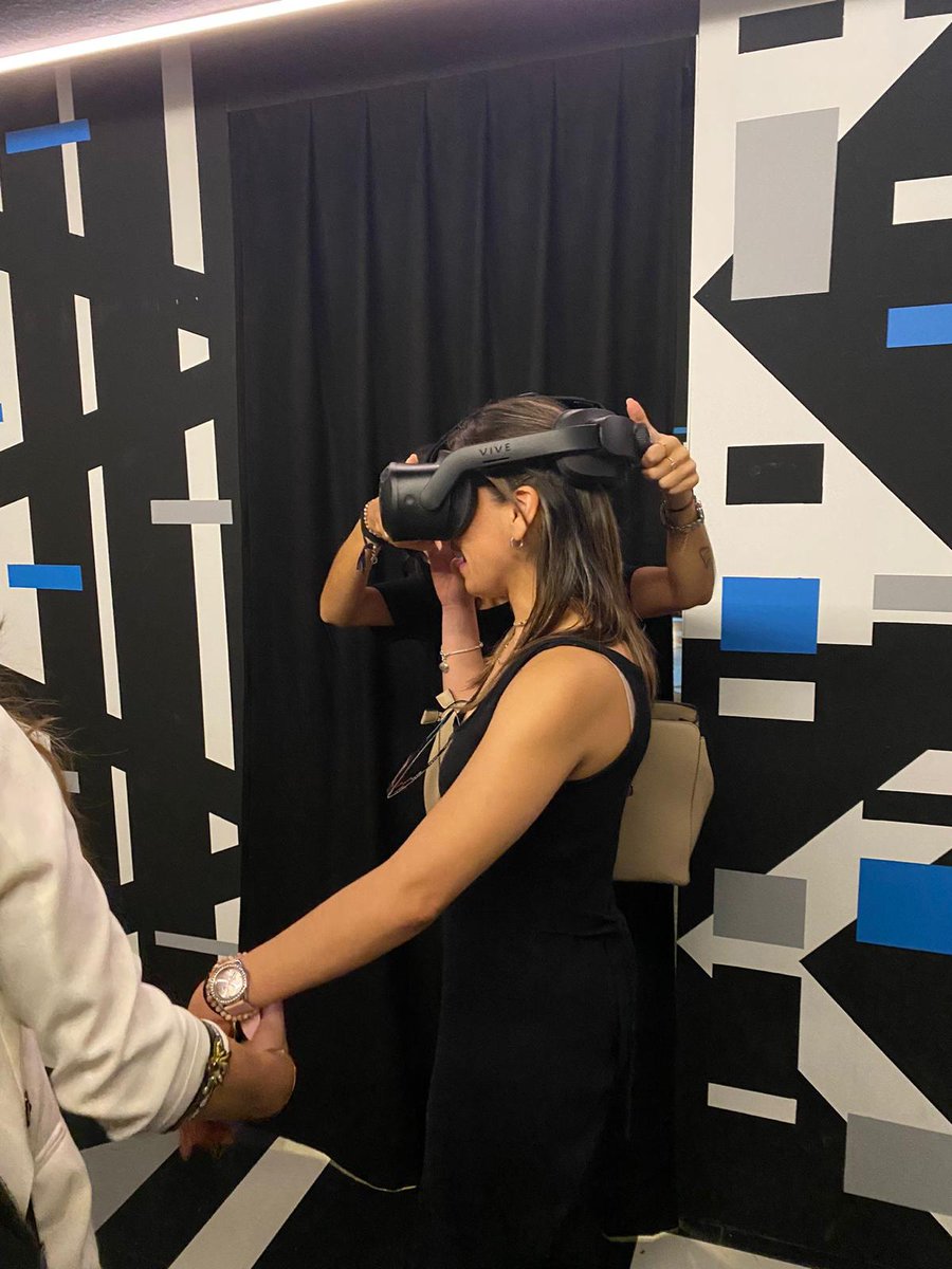 EsadeExecEd's tweet photo. During their visit to Barcelona the participants of the #EsadeEMMS from @SDABocconi, enjoyed a very enriching 360º experience at @MuseuDali, where they were able to learn based on their own experience the infinite possibilities of the metaverse for a company. It was amazing! https://t.co/RZJCTRaCRN