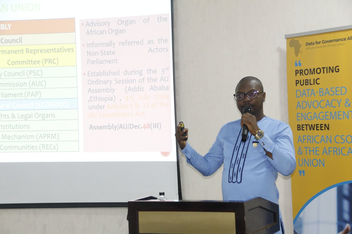 Data4GovAfrica's tweet photo. '@omojowo sets the ball rolling, with a presentation on the mandate of @AU_ECOSOCC, an advisory organ that provides an opportunity for African CSOs to actively contribute to the AU’s principles, policies and programmes. 
 #Data4GovAfrica #VoicesforAfricanPolicy https://t.co/8wKHZfhAyE