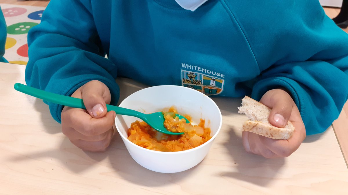 phunkytyneside's tweet photo. It was Eatwell Wednesday @whitehouseps! The new PhunkyAmbassadors did a wonderful superhero assembly then year 2 made and tasted delicious tomato and lentil soup! Great work everyone 👏 #PhunkyFoods #InspiringHealthyKids #InspiringHealthyFutures https://t.co/1AZx1dFV6t