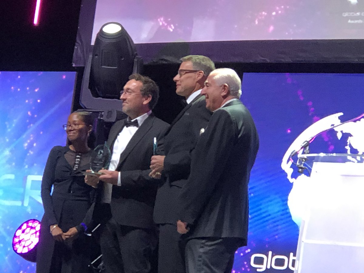 emmanuelrochas's tweet photo. What a crazy night last night ! 5 awards  @ #GCA for @orange : #data, #voice, #antifraud, #network and #D&amp;I ! 🏆 I come back home w/ the « best global carrier » for both VOICE and DATA : that s historical for @OrangeIC. Tonight I ll celebrate with my teams who made it possible! https://t.co/4jIc3UXWcd