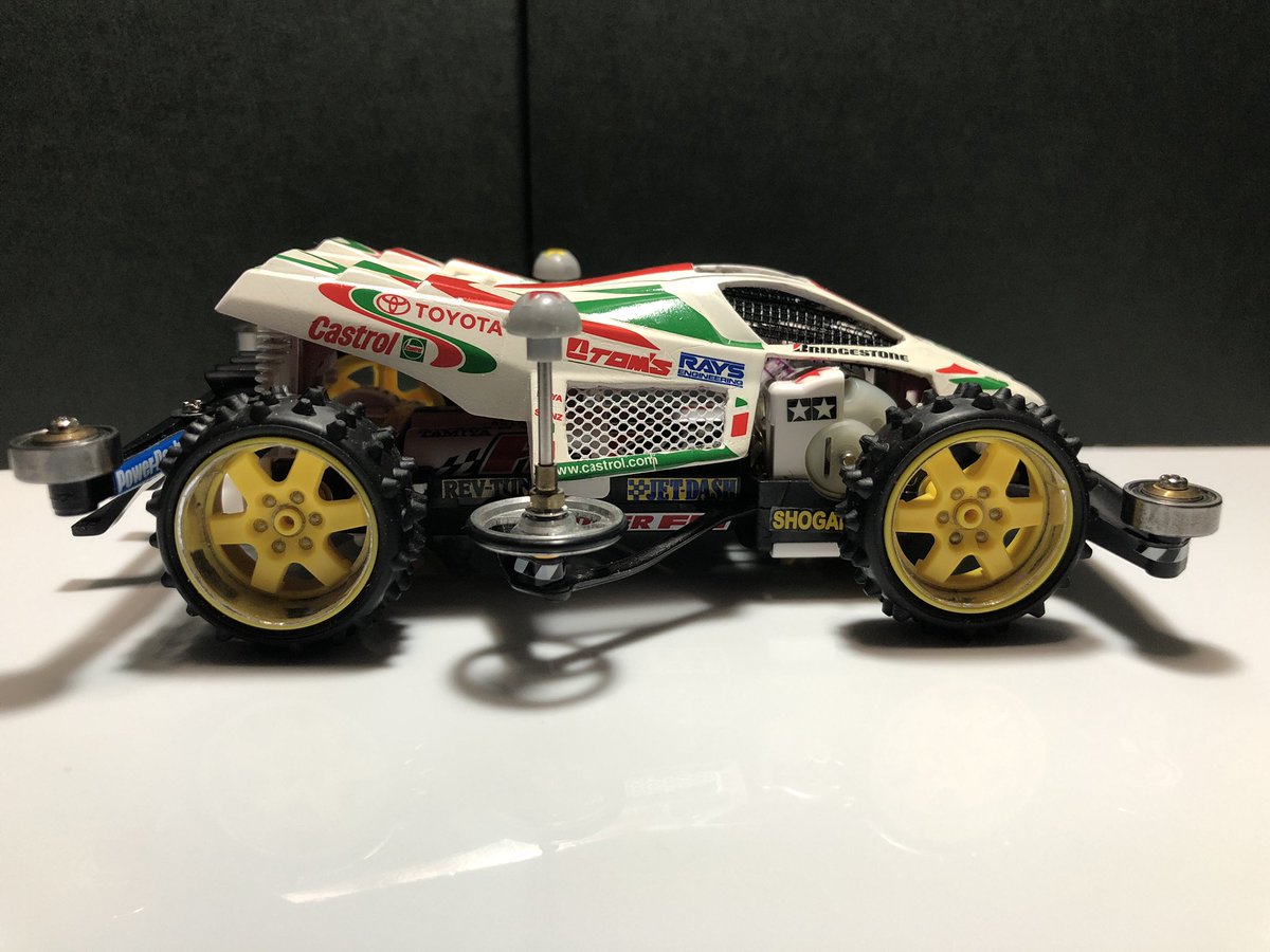 popo33246922's tweet photo. #JC2022コンデレ4
#ミニ四駆
エントリーお願い致します。
『Fire Dragon 2022』
ひたすらドレスアップステッカーを貼り…シャーシにも貼り、砂地の中でも突き進んでいく、そんなマシンを目指しました。セッティングはクラシカルにしました。タイヤにはキラキラシールが輝いてます✨ https://t.co/Rb1GOPhWst