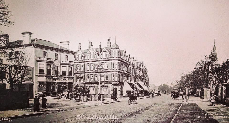 Here’s a little #throwback to a different era in #streatham who recognises this spot? Thanks to the Streatham History Facebook page for this one
#mystreatham #tbt #throwbackthursday #streathamhill #streathamcommon #streathamhighroad #lambeth #london #str… instagr.am/p/Cj7WgYxo3zt/