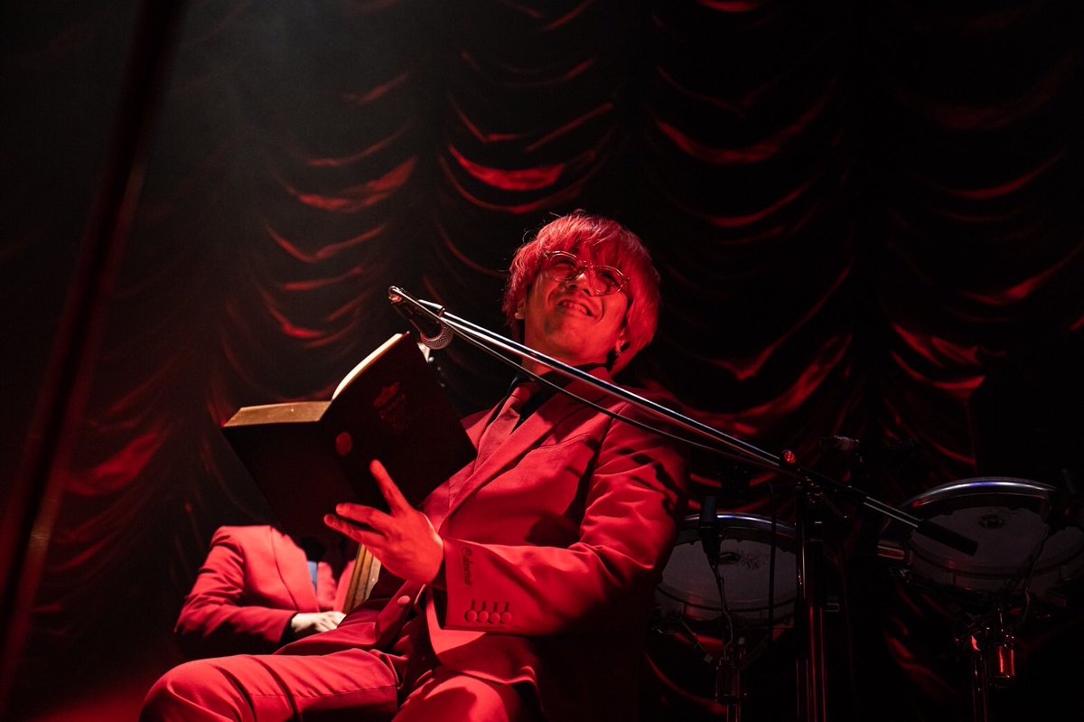 calmerajp's tweet photo. 〓〓あと1日〓〓
『Calmeraのロックンロール・キャバレー』

【大阪公演】
10月21日(金)
開場18:00 / 開演19:00
＠味園ユニバース
Special guest / #ベリーグッドマン

ローチケ
https://t.co/z6dylxnusd
ぴあ
https://t.co/E1rILs40p3
e+
https://t.co/GyD4T0VQNn

#カルメラ
#Calmera https://t.co/ieyKMxrn3Z