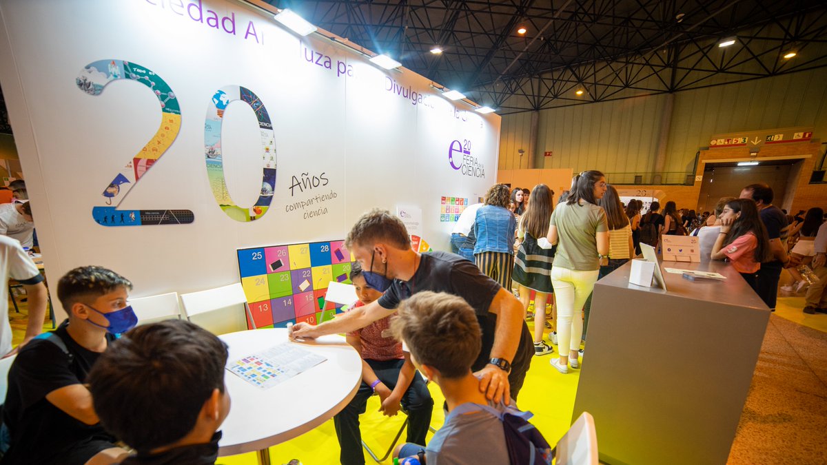 FeriaCiencia's tweet photo. 👏¡¡Gracias a los más de 100 centros educativos que este año han decidido mandar su proyecto para la #feriadelaciencia23. #feriaciencia #compartiendociencia @fundaciondescubre #Sevilla
Los proyectos pasarán a ser evaluados. ¡¡Seguimos!!😀 https://t.co/sSv2NawCEu