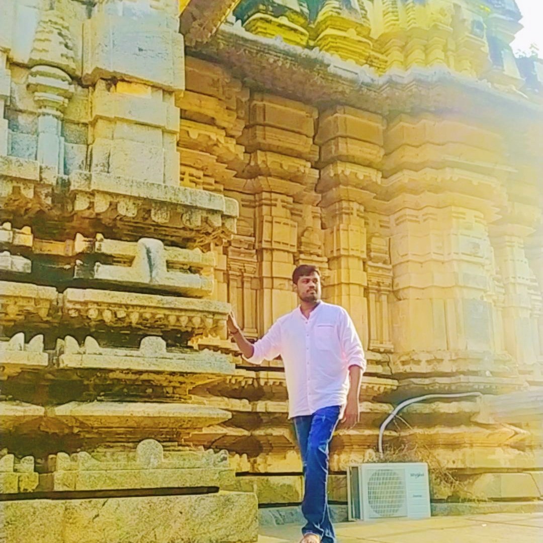 ursshivag_45's tweet photo. #NewProfilePic https://t.co/FxAI53fjPv