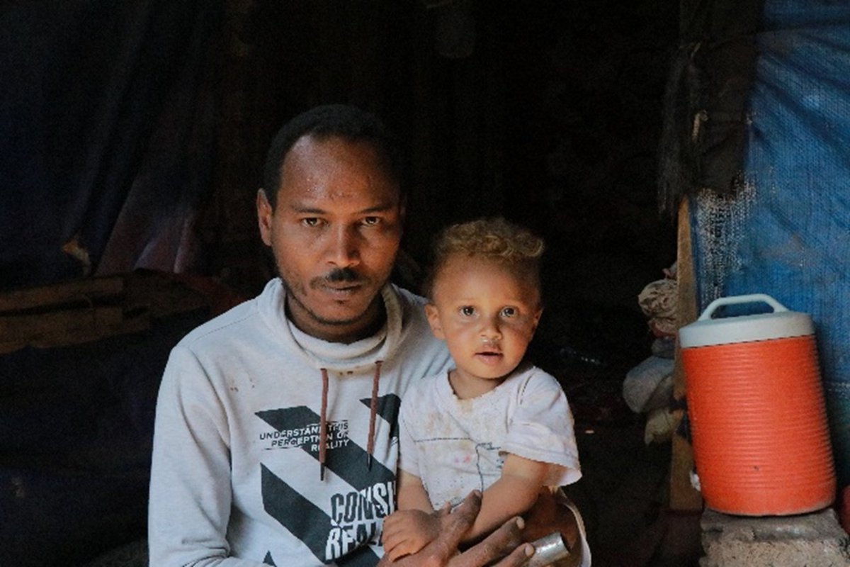 'During the day, we spend time in the sun, and at night, we sleep in the cold.' Murad and his family were #ForcedToFlee from Hudaydah to Ibb because of the conflict in Yemen. UNHCR supported him with cash assistance to meet his basic needs like food, medicine and shelter.