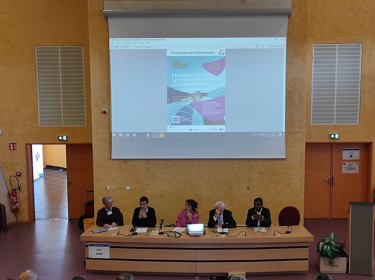 IRenaudot's tweet photo. 📍 En direct des 11e Rencontres de @IRenaudot dans la Ville de #Bourges

👥🎙️Premier temps fort de ces deux journées autour d'une table ronde sur les #démarchescommunautaires en santé avec @RuschEmmanuel1 @SFSPasso @assoAIDES @ville_albi @Gildasvieira1 @BourgesBerry https://t.co/gYclw6Tlja