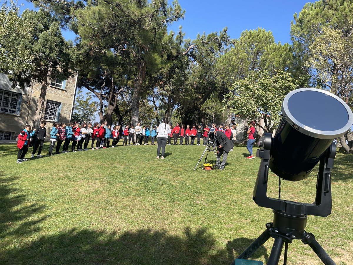 KonuralpSehit's tweet photo. Öğrencilerimiz Ege Üniversitesi Gözlemevi’nde gezisinde…
@hsyngnsksv @bucamilliegitim @izmir_ilmem @MilliEgitimBak https://t.co/ZQYgOh7GT5