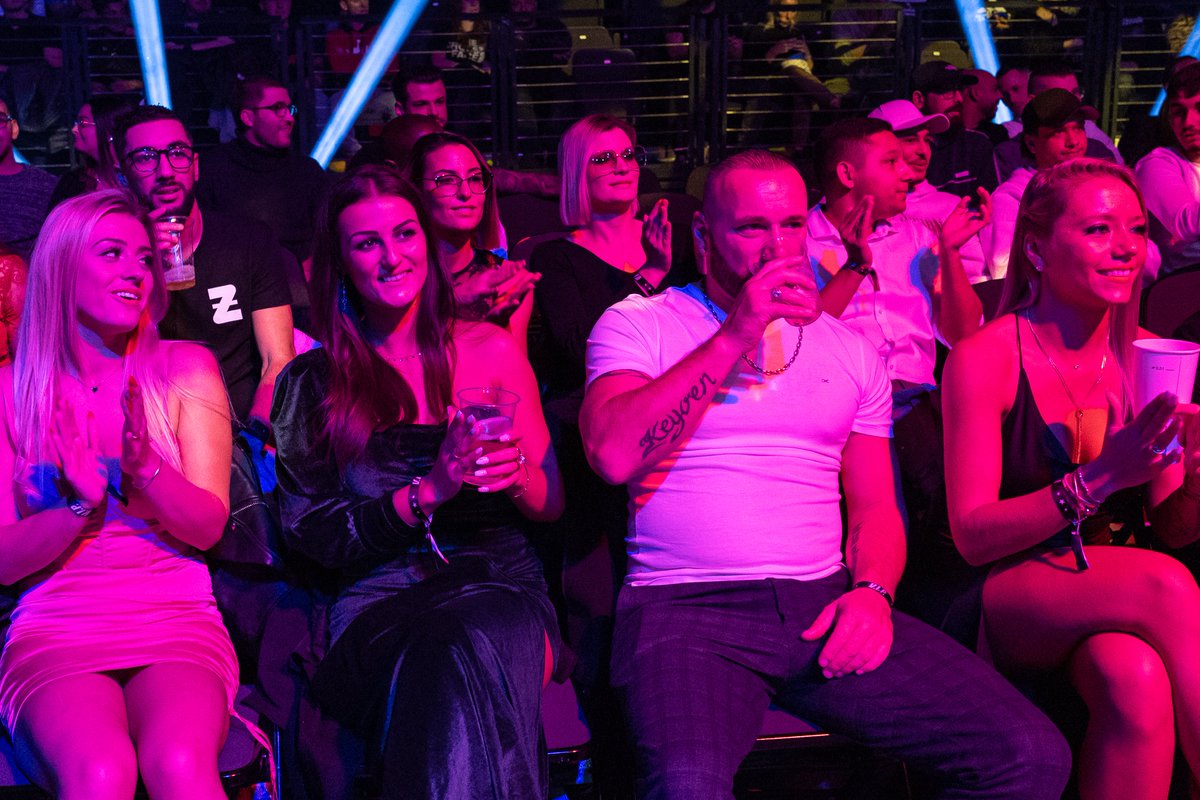 _jimizz's tweet photo. The gang! 🥊😍🥊

@missalicewild13 // @LylouGlamsoff // @lolipamexxxx // @rosedanieloff  // @NikoLovaxOff // @officiel_ashley 

#JMZ $JMZ #GrabTheBullByTheBalls https://t.co/F7ZHTNCI9F