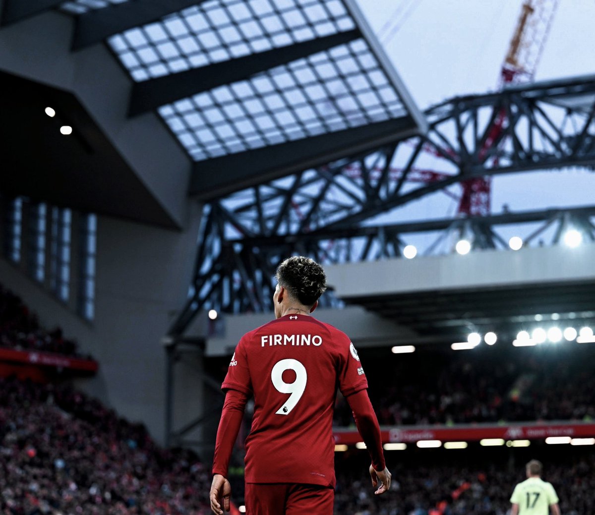 Klopp minta dia jadi false nine, dia bilang iya.
Salah minta nomor punggung 11, dia bilang iya.
Minamino ulang tahun, dia oper depan gawang untuk cetak gol.
Nunez butuh gol, dia kirimkan assist.
Sekarang Klopp minta dia jadi second striker, dia lagi-lagi iya.

Bobby Firmino ❤️🥹