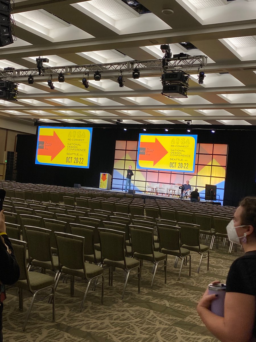 _Shakeel's tweet photo. I’m volunteering at #AIGADesignConf (Thus/Fri/Sat) in Seattle, pumped to meet so many amazing people (who just happen to be designers)!!

S/o to @AIGAdesign for this opportunity, and oh my I will have a lot of class projects to catchup on next week 🤭 https://t.co/1puVlkWOnG