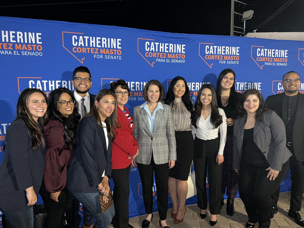 _ErikaHerrera's tweet photo. Battle Born Brews in DTLV with @CortezMasto &amp; @RosenforNevada!  Thanks to everyone who came out to support Senator Cortez Masto! https://t.co/NwQomcbPcv