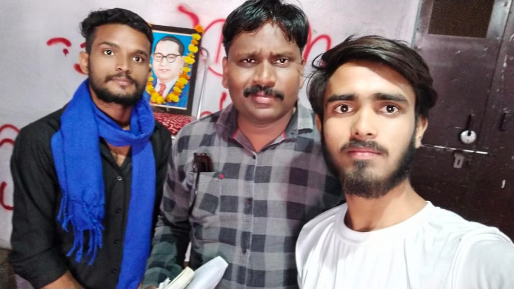 sagar_rohin's tweet photo. प्रदेश संगठन मंत्री भीम आर्मी राजस्थान बड़े भाई मोतीलाल जी को अवतरण दिवस की हार्दिक शुभकामनाएँ 🎂भगवान बुद्ध से आपकी दीर्घायु की कामना करता हूँ
@motilal87292623 @BA4Sirohi_ https://t.co/4Kyy9E1SAz