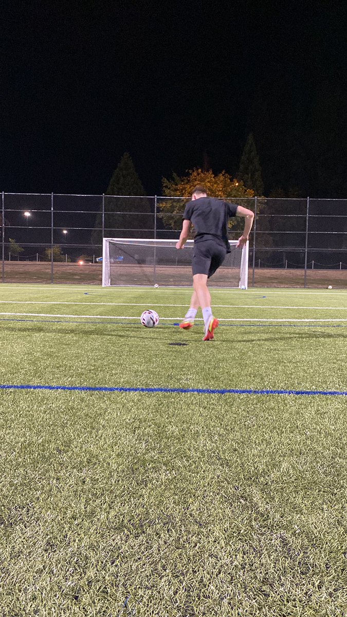 KianProctor's tweet photo. NO DAYS OFF.👹🧪👊 https://t.co/v3wzjKnzNX