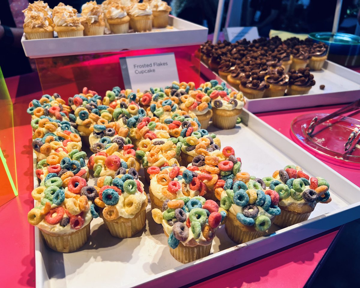 dylanosbornfilm's tweet image. The @adobemax #maxbash is one of the most uncomplicated ways to have a good time, because it’s literally a celebration of creativity. So glad it’s back at #AdobeMAX2022. Also, Steve Aoki 👍