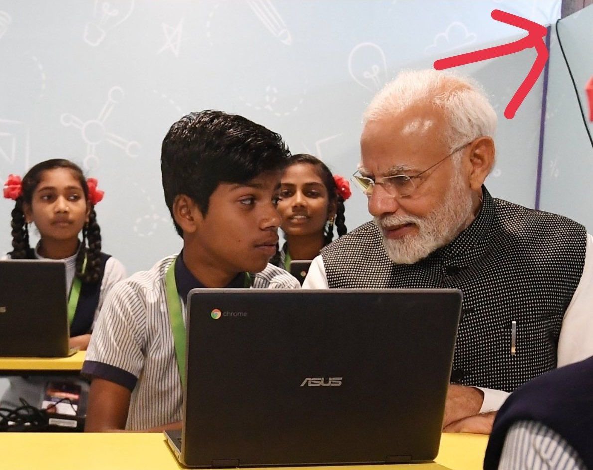 ysathishreddy's tweet photo. The only Prime Minister who made a fake classroom for photo shoot! 🙏 https://t.co/Yfj13ro1sh