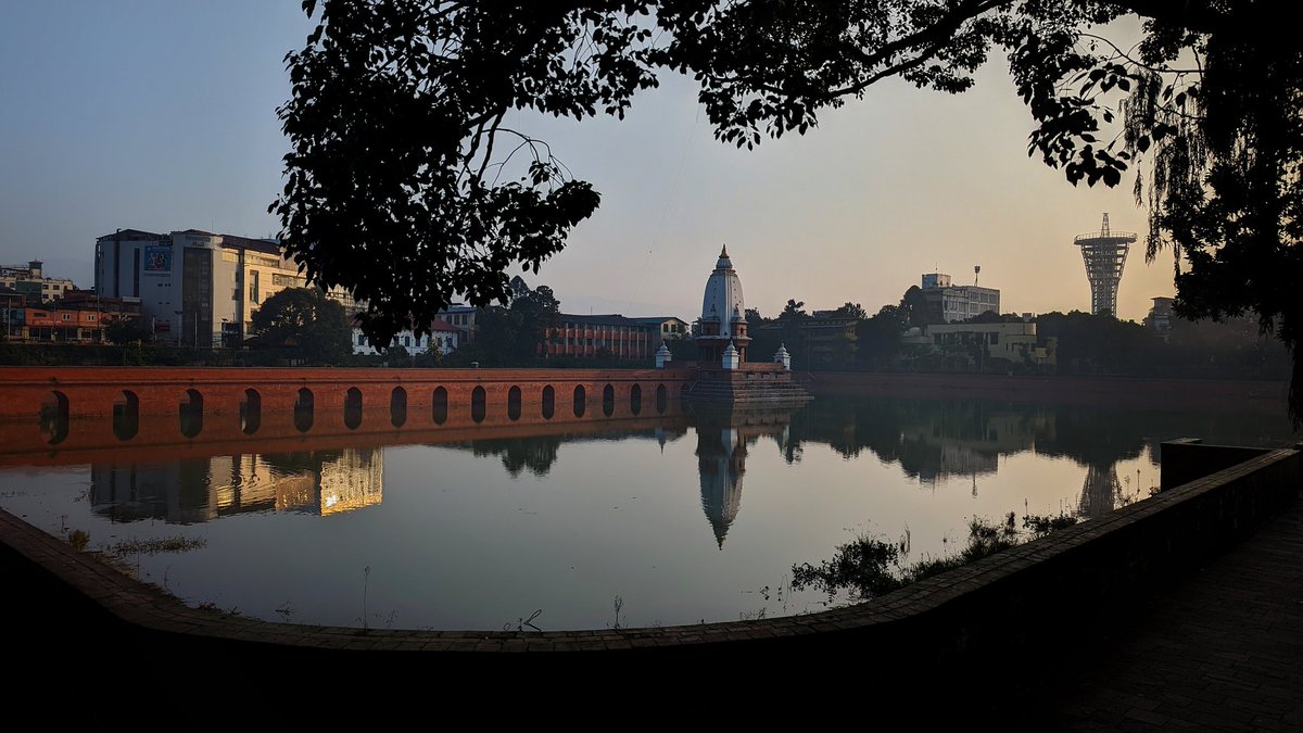 sahadevbenz's tweet photo. Kathmandu City Run today
#seenonmyrun #runningLife #earlyRunners #shotonpixel6pro @madebygoogle @GooglePixel_US #TeamPixel #Nepal #visitNepal #sBenzPic https://t.co/NqDiUOJh6q