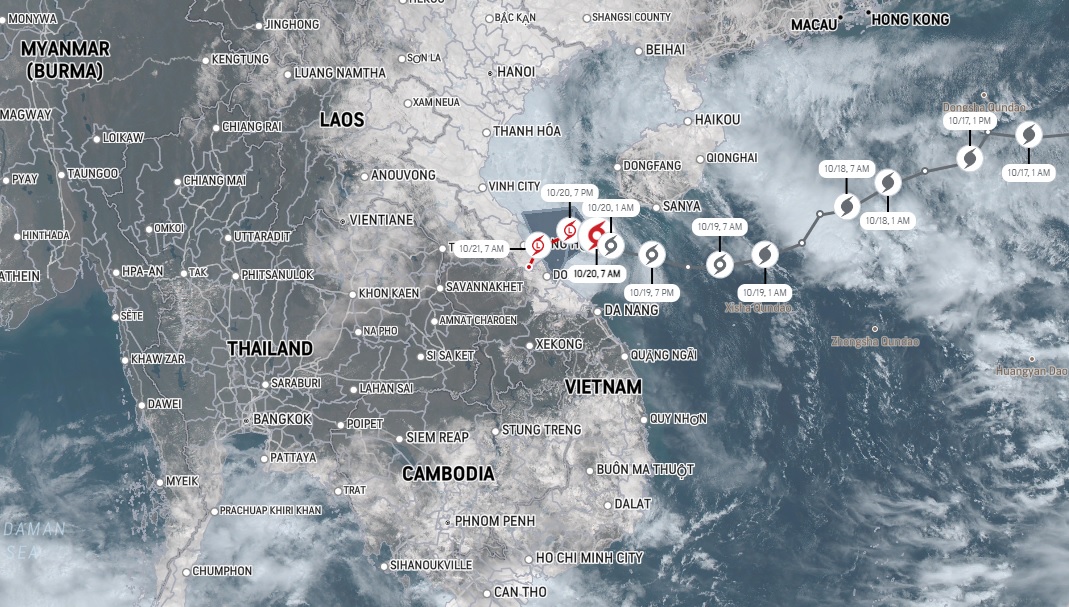 ThaiEnquirer's tweet photo. Tropical storm #Nesat, with gusts up to 65 km/h, is expected to slow down to a tropical depression before making landfall in Vietnam tomorrow.
It will lead to some rain in the East and Northeast of #Thailand, the Thai Meteorological Department said.
#เธเธฒเธขเธธเนเธเธชเธฒเธ https://t.co/qMSvIyYnyP