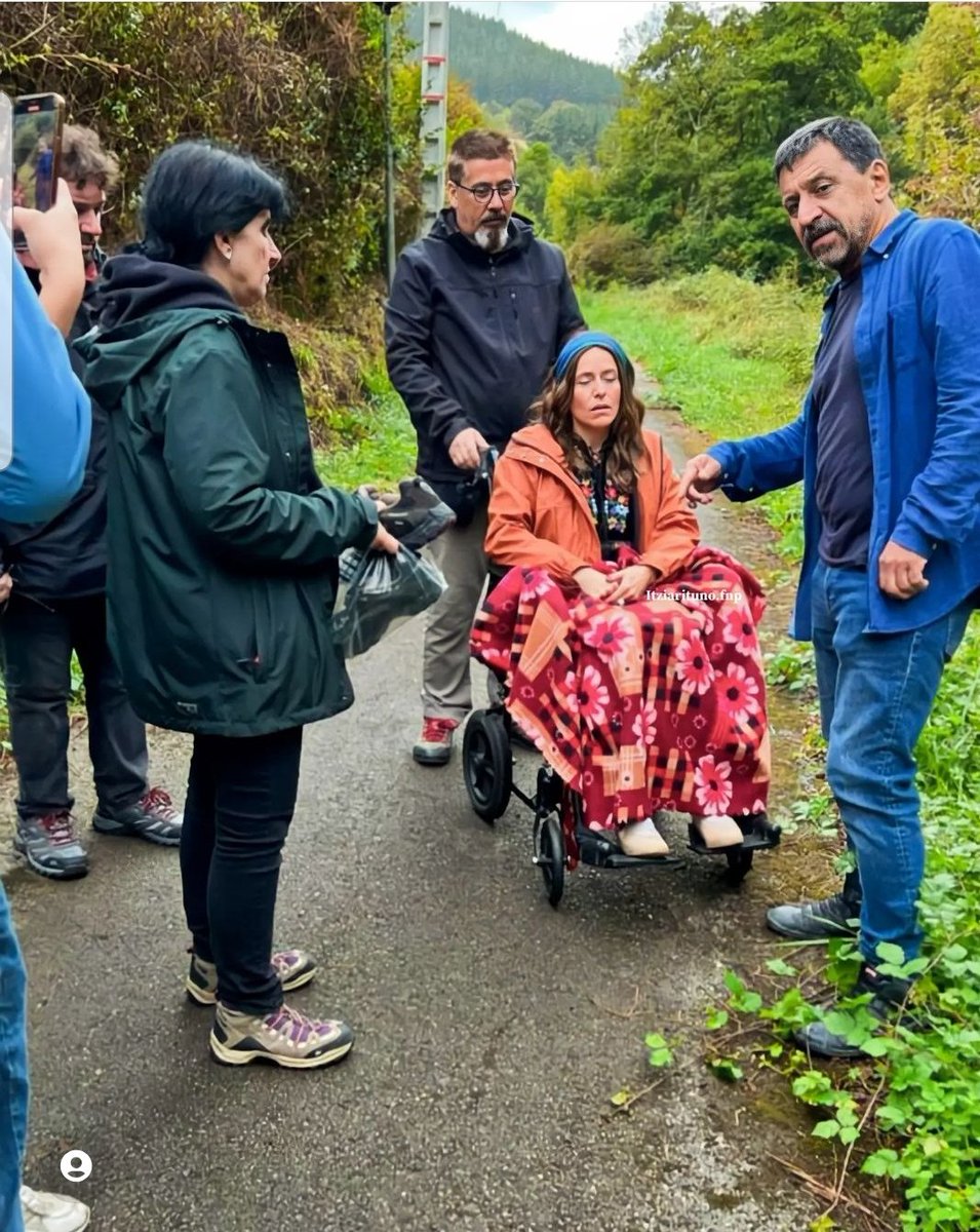 MericMUner's tweet photo. #grevfilm #3kadın1grev #yenifilm #kanataproduction #metinyeğin #tanjuuysal #itziarituño #pelinbatu #cinema #SINEMA #petercakson #ryanwichert #yeldareynaud #lilagurman #suskuekimkaya #newmovie #TrueStory #filmmusic 
 3 KADIN 1 GREV  yeni film ... https://t.co/FMTZv0Xenv