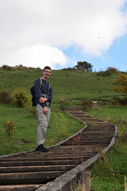 hantschronicle's tweet photo. Budding Winchester explorer to climb St Catherine's hill 43 times in preparation for 'trip of a lifetime' https://t.co/HGDqeHrPJM https://t.co/cID1CHeLDf