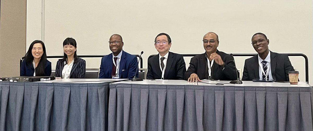 Chai_Christy's tweet photo. Many thanks 2 Dr.Kawase @JikeiUniv, @FabianJohnston, Dr.Kodera @NagoyaUniv @RaoThammineedi @MichaelMwachiro 4 👍👏#GastricCancerScreening  &amp; mgt around the world session @AmCollSurgeons #ASCCC22, now available On-Demand.  Have a safe ✈️ back home 😊 https://t.co/CrI1mQCDoj