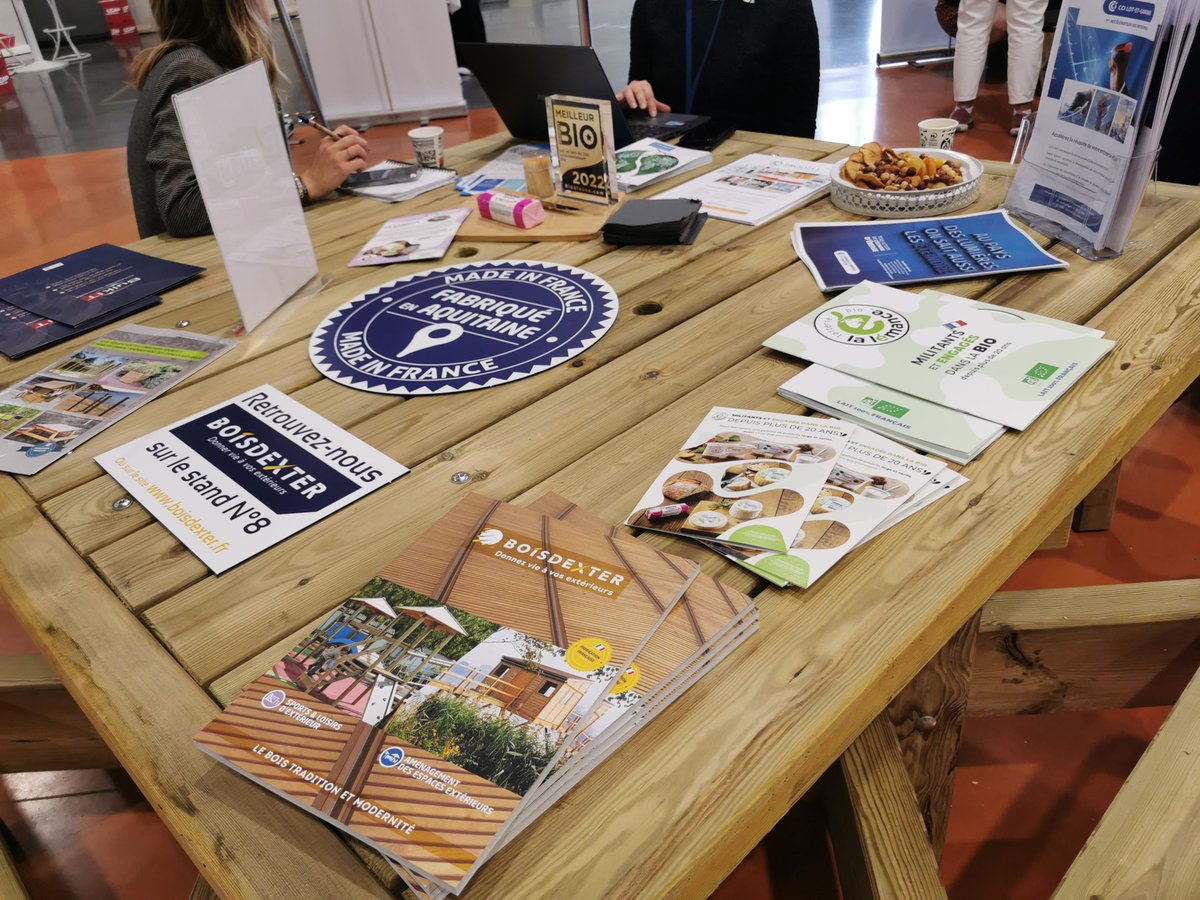 CCI47's tweet photo. ZOOM SUR...
👉 L'industrie &amp; les savoir-faire du Lot-et-Garonne étaient à l'honneur du Congrès de l'ADF qui s'est tenu la semaine dernière à Agen.
📌 La CCI47 et les groupements industriels ont animé un stand sur l'évènement pour promouvoir le tissu industriel local.
#assisesDF https://t.co/rNU7aMR4VP