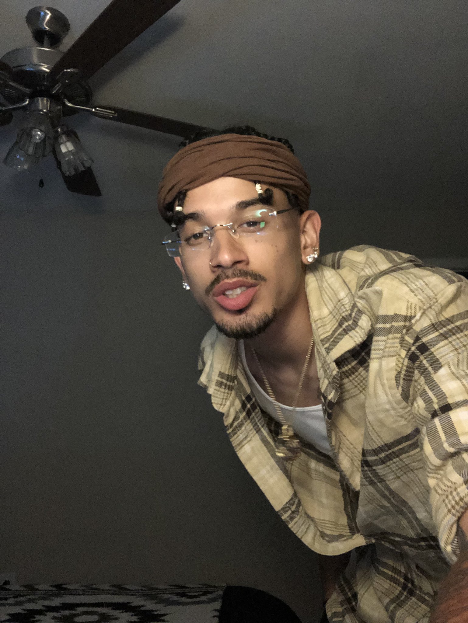 What Happened to Virgil (storyofmach) / Twitter