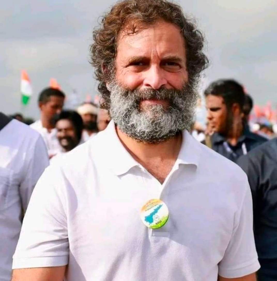 alok02in's tweet photo. पता नही ये किसी से कोई राय सलाह भी लेते हैं ,या ऐसे ही अपनी धुन में कोई भी पगलई काटते रहते हैं https://t.co/MlEEgrinAs