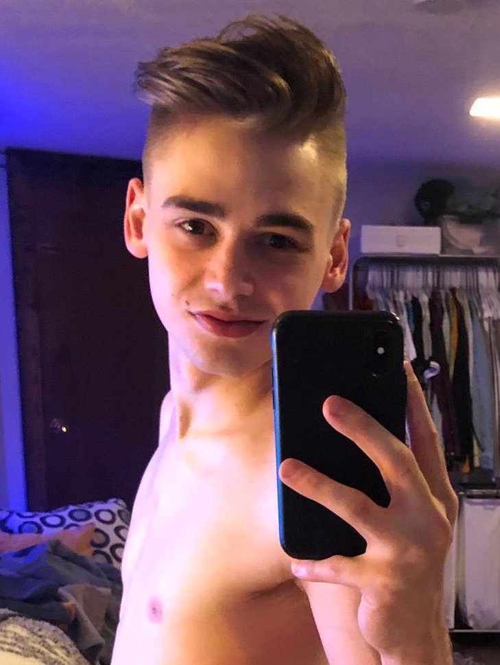 Paxton Ward PaxtonWard3 Twitter Profile TwStalker